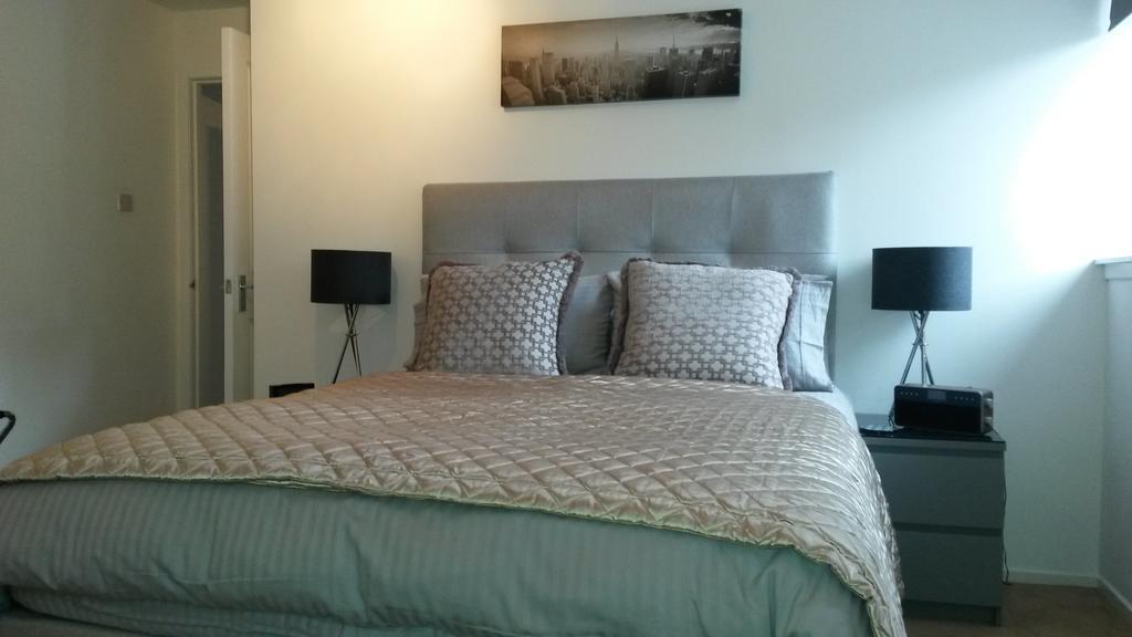 Shore View Apartment Единбург Номер фото