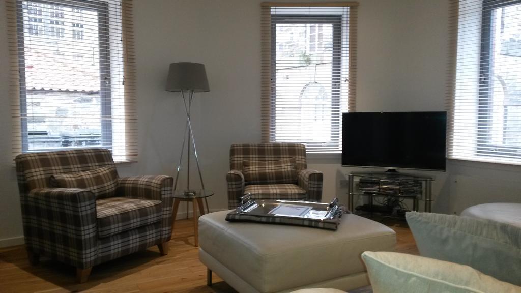 Shore View Apartment Единбург Номер фото